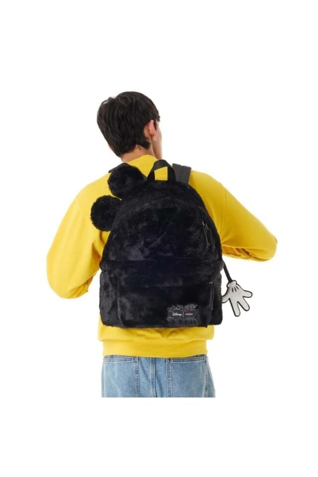 Padded Pak'r Mickey Fuzzy