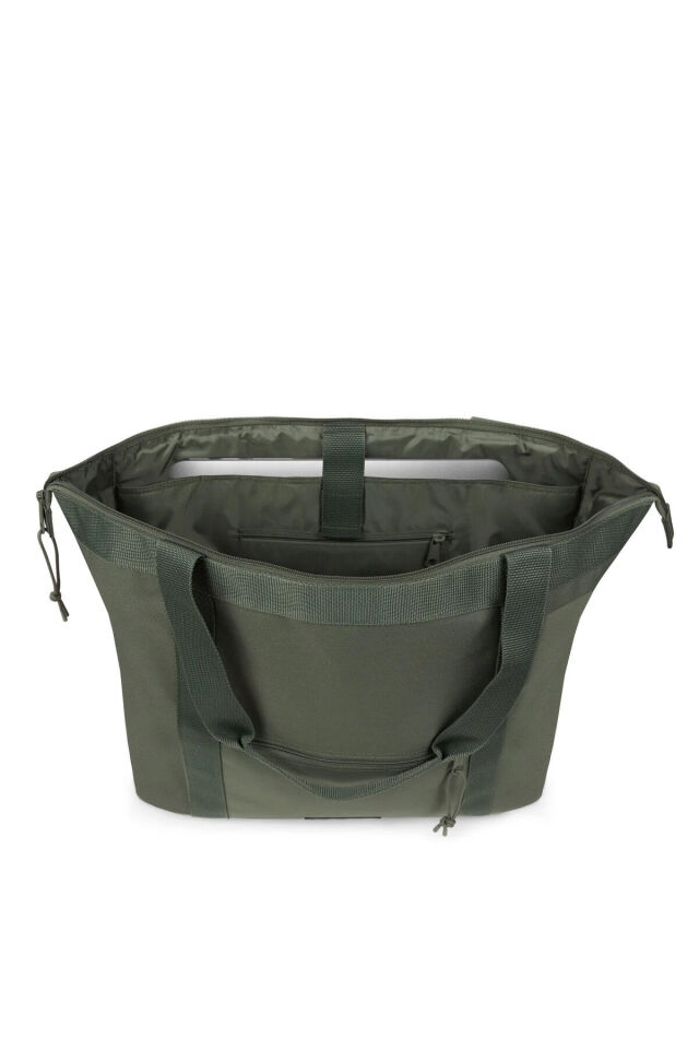 TRAVEL TOTE