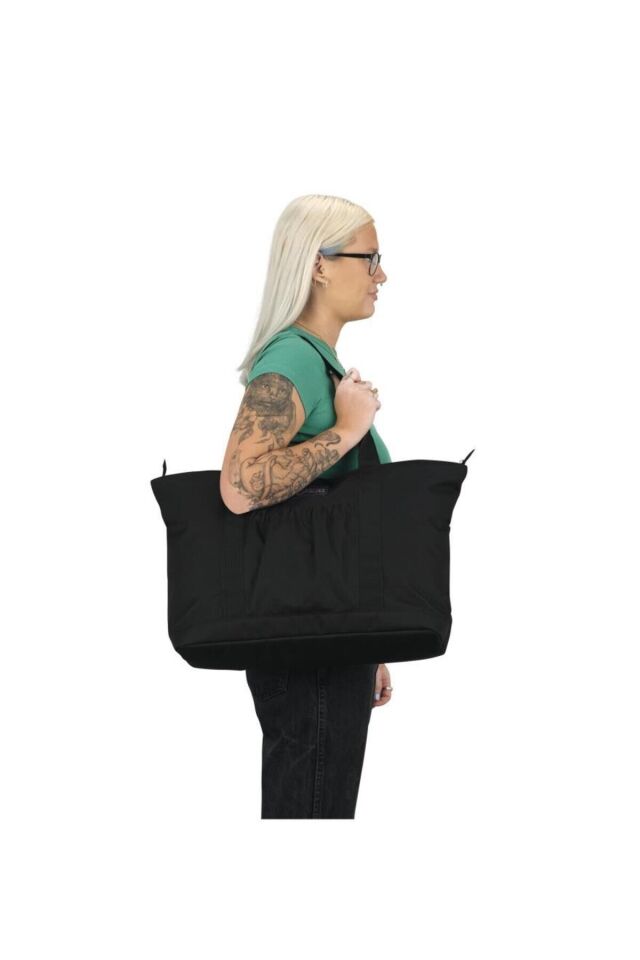 Daily Tote Black Omuz Çantası EK0A5BJ5N55